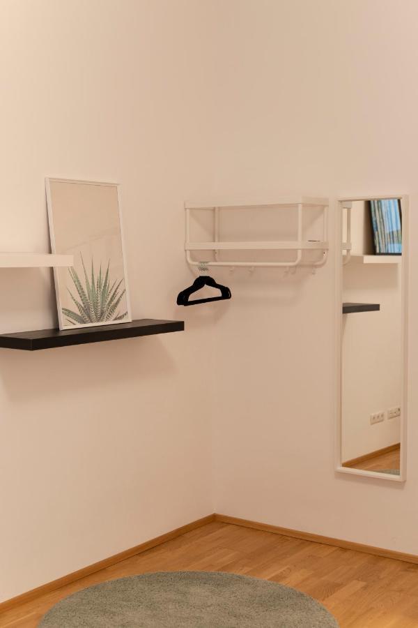 Konrad I Levestate Apartment Wien
